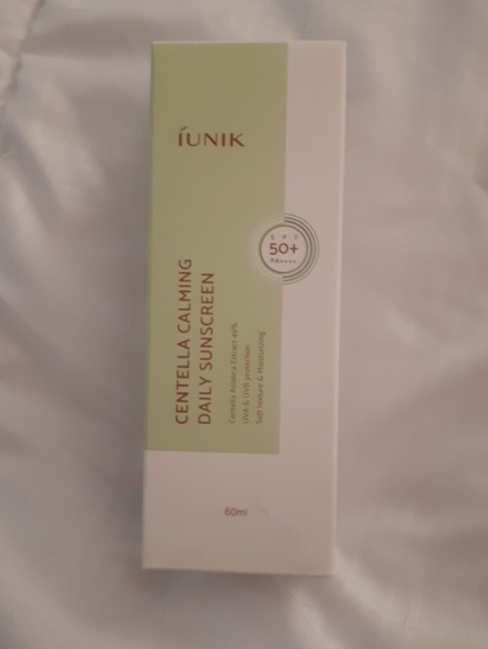 iUnik Centella Calming Daily Sunscreen 60ml NIB